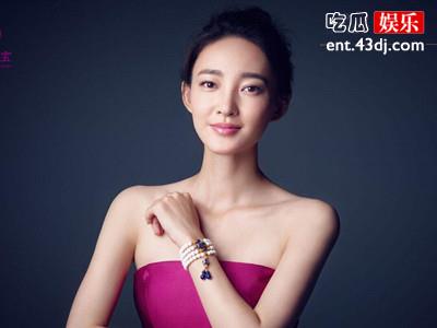 王丽坤浪姐强势出圈，为何选不擅长的歌曲表演？