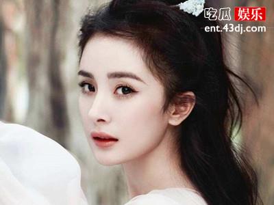 杨幂黑料起底，人前人后两幅面孔！