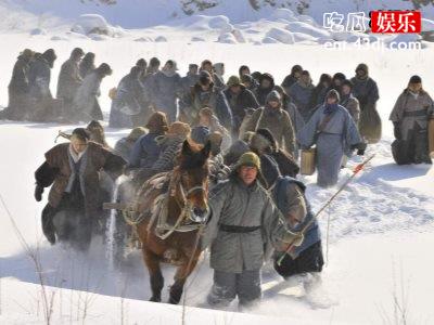 《闯关东》不起眼的龙套火起了，如今成为一线演员！