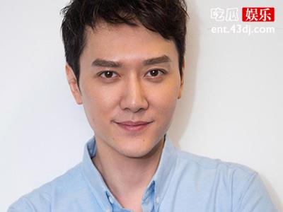 冯绍峰家庭背景被扒，其父亲是有名的富商？