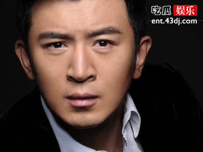 郭家铭公开场合表白左小青？如今已经是恋人？