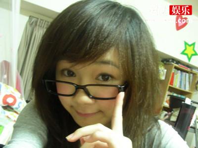 黑涩会美眉丫头结婚 相恋九年修成正果