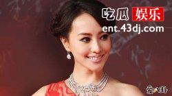 关颖和女儿同框，女儿比基尼身材亮眼本人被误以为工作人员！