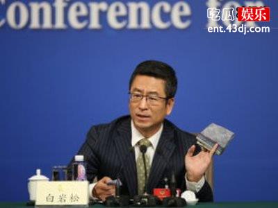 白岩松点评4万输给400万正常，挑事的人要公道不符合常理！