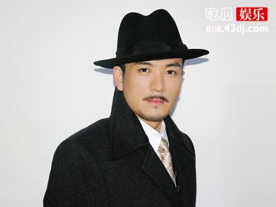 杨子背后家族曝光，黄圣依嫁他是为了钱？