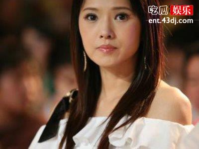 秦昊九岁收藏伊能静相片，如今已成夫妻缘分到了与年龄真的无关