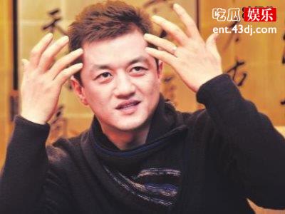49岁李亚鹏综艺复出，失信、离婚、情变“靖哥哥”能否翻红？