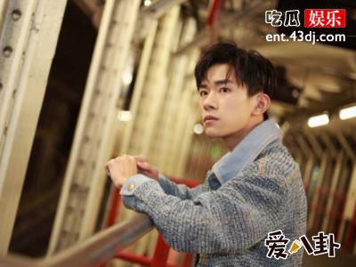 TFboys成员易烊千玺资料，父母背景起底居然是富豪？