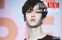 范丞丞公然扒姐夫李晨裤子，《追我吧》节目二人爆笑瞬间