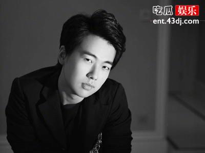 毛不易郭麒麟二人被曝恋情？难道二人是同性恋？