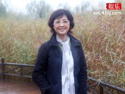 《神雕侠侣》朱琳与徐少华再相见，网友：还是当年的皇帝哥哥！