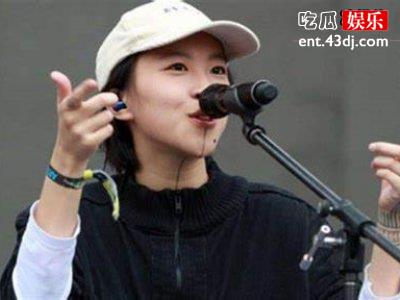 窦靖童深夜发文引热议，试镜《花木兰》视频曝光