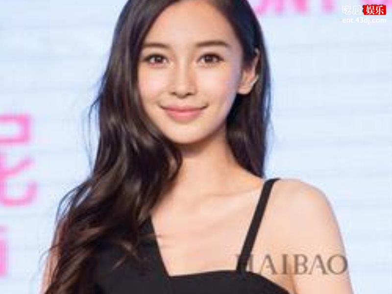 Angelababy新综艺好评不断，扮演蜡像遭网友调侃被称演技巅峰