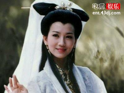 白素贞是什么蛇和小青是亲姐妹吗？