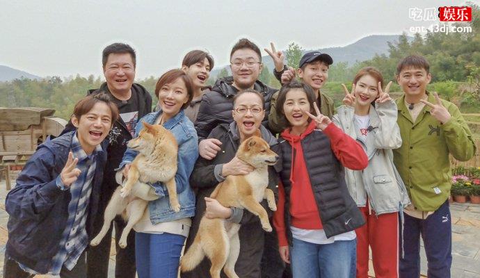 《向往的生活4》开播首日稳坐收视榜首，却出现了不一样的声音