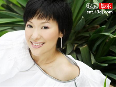 周艳泓感情过往起底,她现任老公是为?