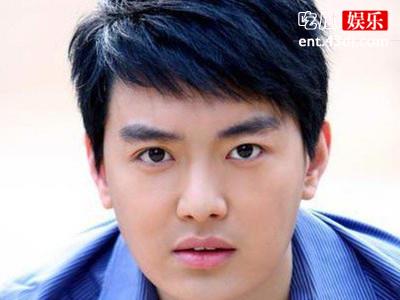 王思聪弟弟个人资料被扒，二人性格竟相差如此之大