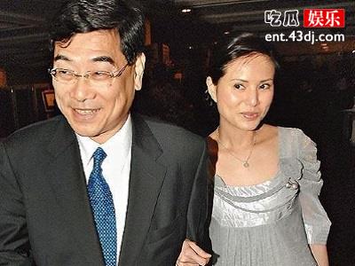 姑姑李若彤也是畊宏女孩 小龙女老公是谁