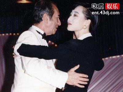 赌王逼利智成五姨太，利智不愿意被下封杀令？