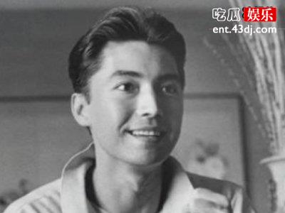 尊龙为什么没结婚 现状引关注他与陈冲曾是一对吗