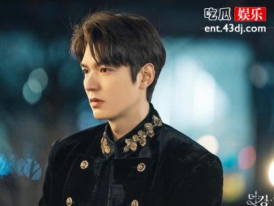李敏镐被曝光新恋情，女方是《永远的君王》中的女主网友：她配不