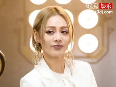 宁静用和自己撞脸的杯子喝水好有梗 宁静幽默回应说了什么
