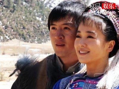 左小青郭家铭恋情作假？他们的关系竟然如此复杂