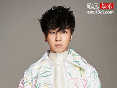 华晨宇吸烟竟然被金晨意外曝光 华晨宇的烟瘾大不大