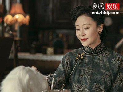 苗圃和秦岚年龄差2岁，《传家》中演母女，演技毫不尴尬