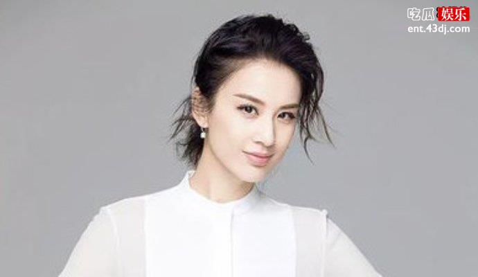 黄圣依18岁继女罕露面，法令纹严重遭吐槽网友：不如后妈会保养