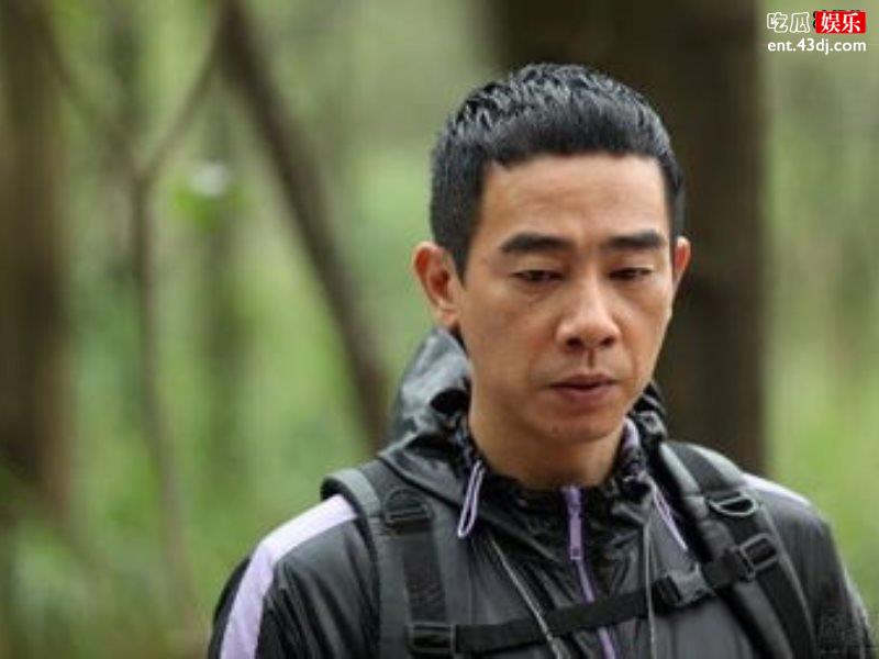 给老二用老大的婴儿床实在太眼熟，小春哥你买不起了吗？