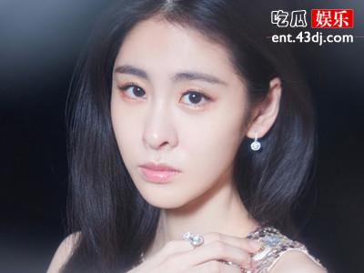 张碧晨和郑子豪的三部曲视频是真的吗？视频中的女主是谁？