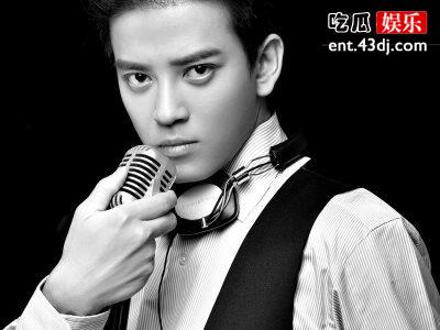 “咆哮帝”辉煌后晚年离婚两次，如今只能靠商演养家！