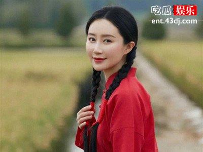 舒畅15岁时因董鄂妃一角大火，如今没拍戏去做带货主播