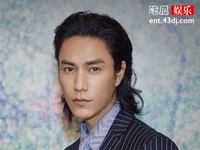 陈坤出道就带着一孩子，其居然和舒淇周迅关系十分亲密！