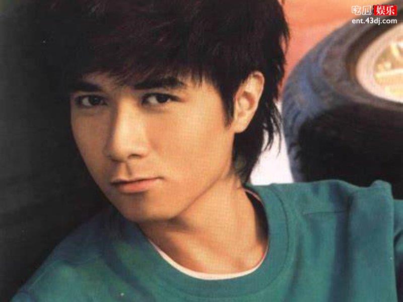 古巨基晒幸福吹牛过度？自爆4个月儿子会说“ILoveyou”