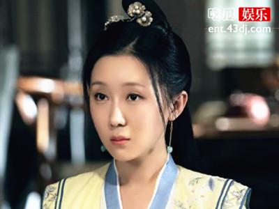 君九龄角色锦绣的扮演者高飞资料被曝光，如今的她已是中年？