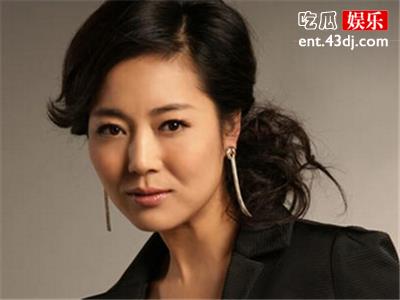 王茜华提名金鹰奖遭质疑，因为身材原因被吐槽！