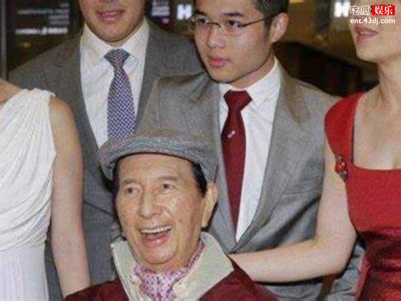 赌王四个老婆变化大，二太面临秃顶三太胖到变四太成变成这般！