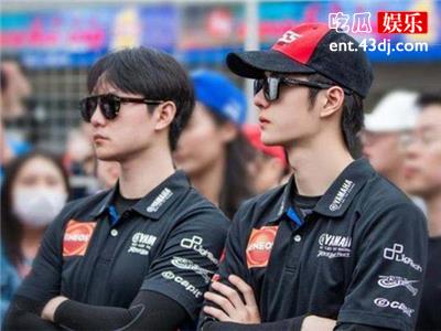 机车少年尹正王一博，因为摩托结缘成兄弟