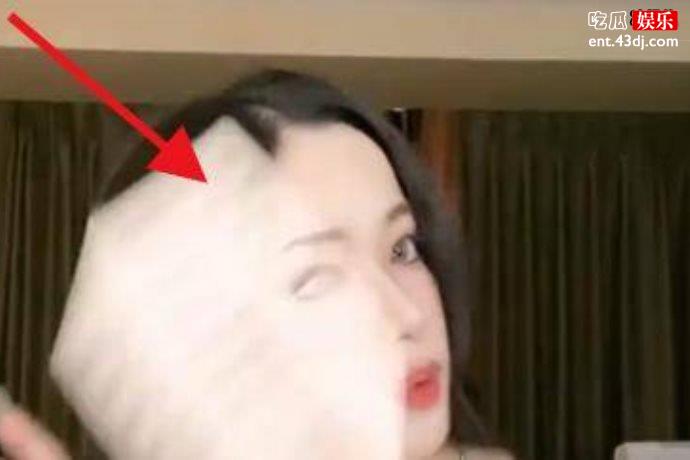 美女网红小鱼爱吃鱼多大了？是哪里人？