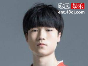 ag小小飞是富二代吗 小小飞直播骂人事件是怎么回事
