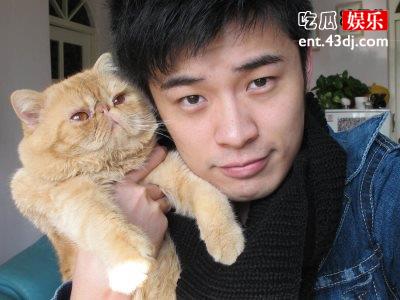 陈赫女儿二胎出镜，张子萱晒打球照片，网友：太惬意了