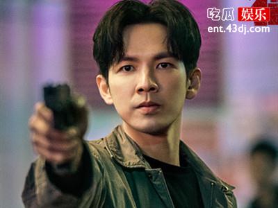 电影《困兽》在热映，钟汉良再次演警察角色