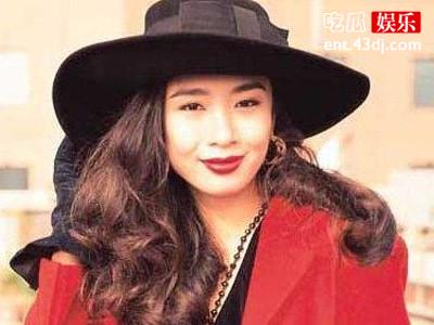 不是吧！吴家丽没结婚？
