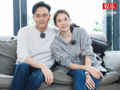 袁咏仪被张智霖锁门外不让进，原因竟然是袁咏仪败家！