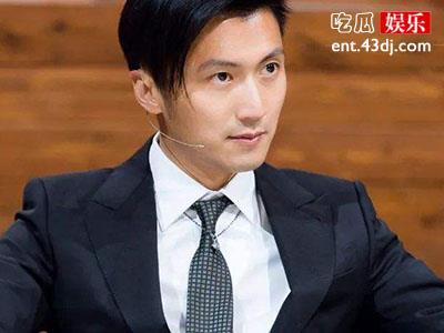 王俊凯向谢霆锋解释壁咚一词， 谢霆锋出道经历起底！