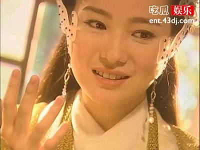 《火烧岛》电影里的透视女是谁 洪金宝看到她眼睛都亮了