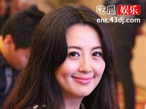 杨舒童和宋林静对比照 相似度极高怎么才能区别两人