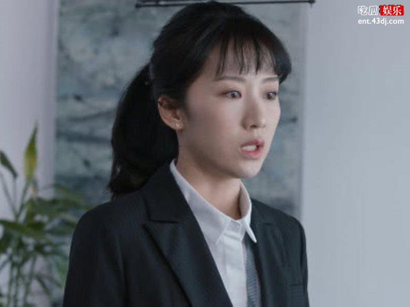 《都挺好》苏明成算是好老公吗？为哄老婆回家都下跪了！